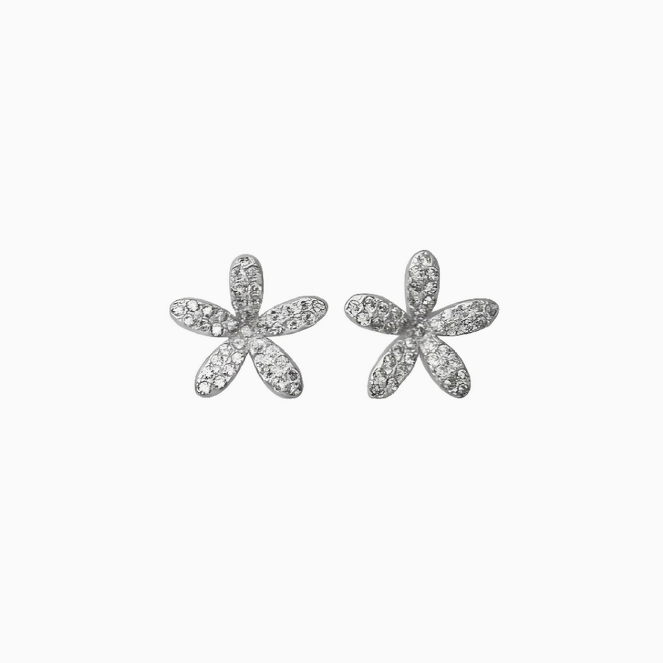Pretty Daisy Stud Earrings 48$